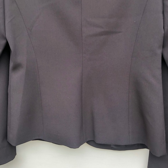 NWT. Jones New York Collection Stretch Blazer/ Suit Jacket. Size 2 - Picture 11 of 16
